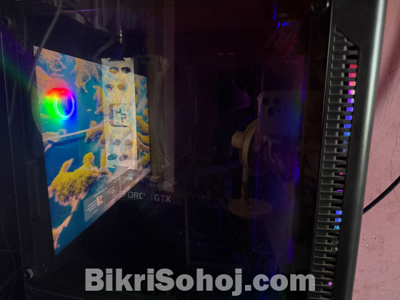 PC For Sale (1 Year+ Used)